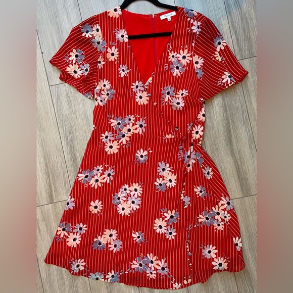 Madewell Button-Wrap Dress in Daisy Society - Picture 2 of 3